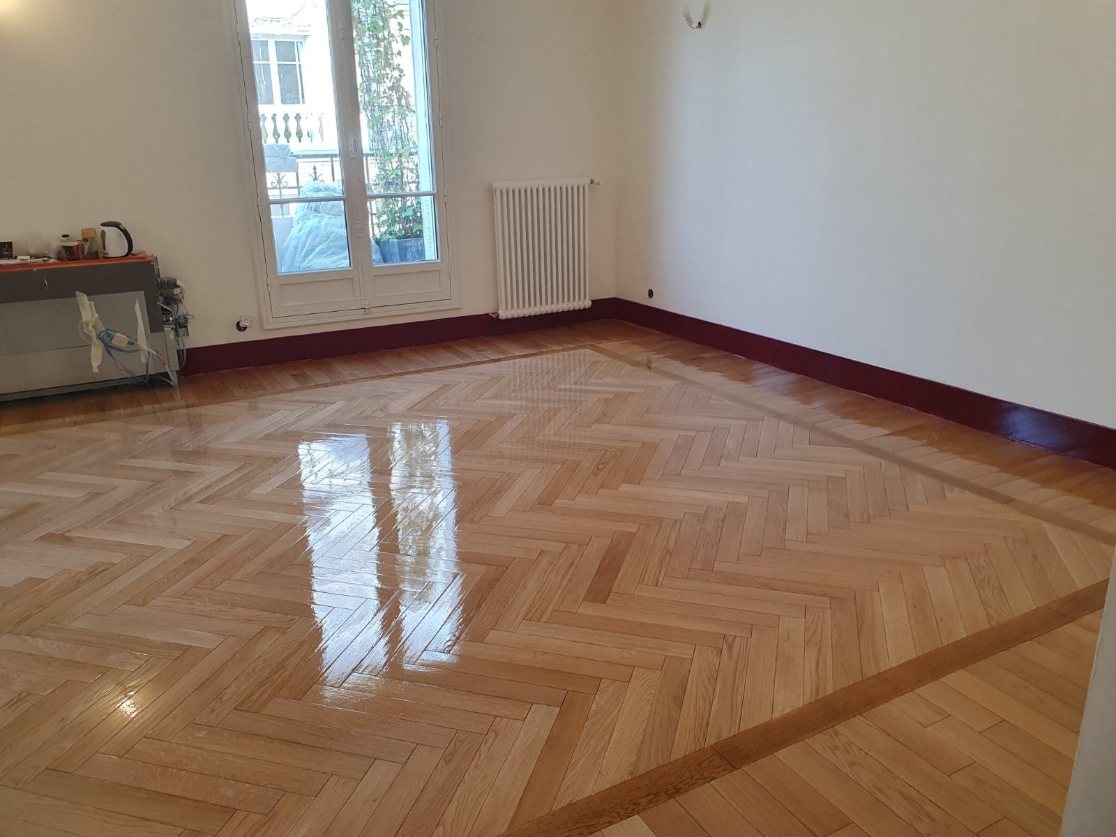 Point de Hongrie salon vitrifié — reflets brillants