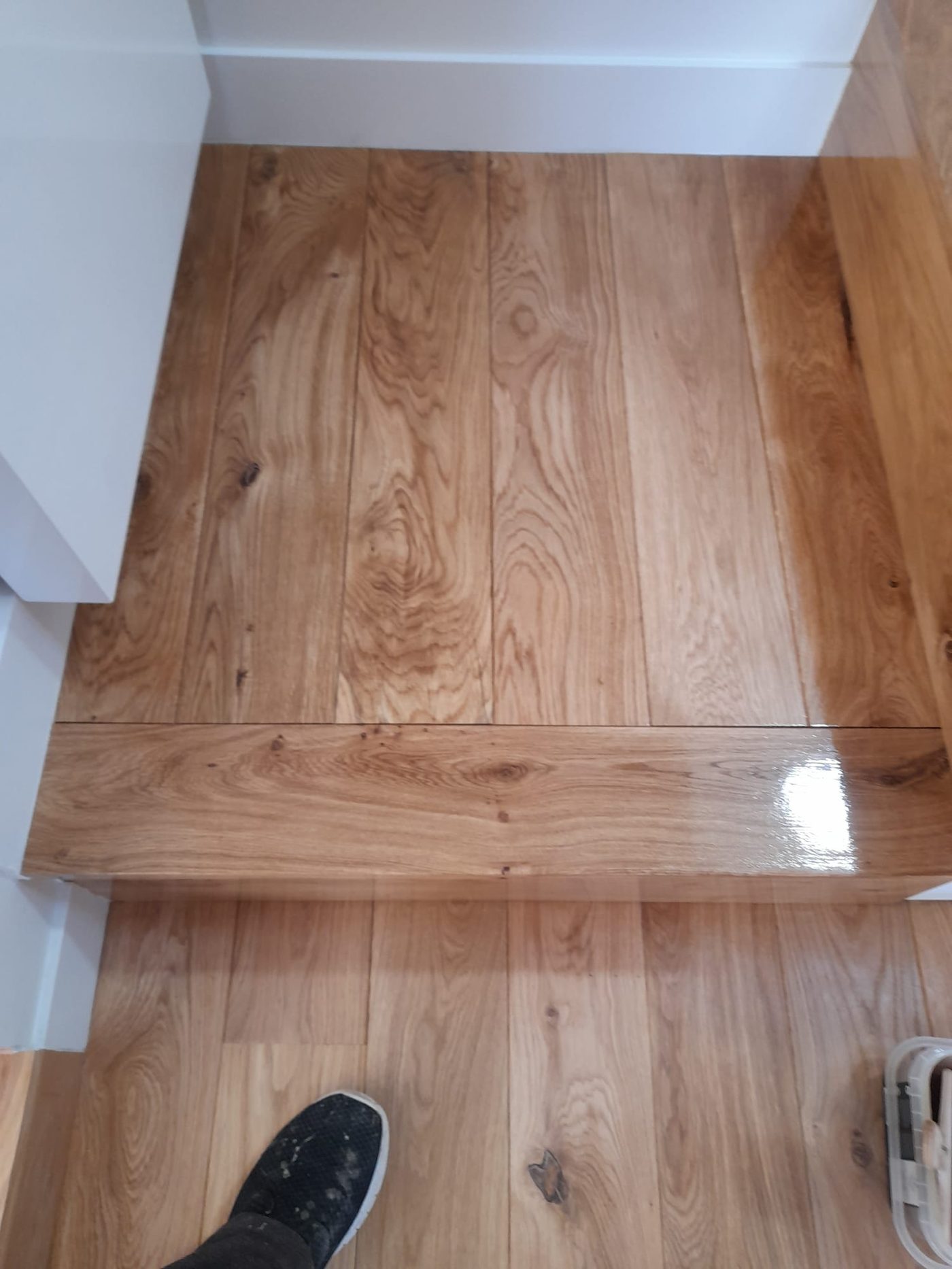 Lames larges et marches